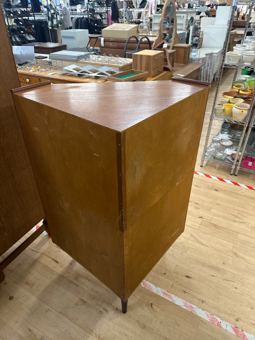 Teak hjørne barskab